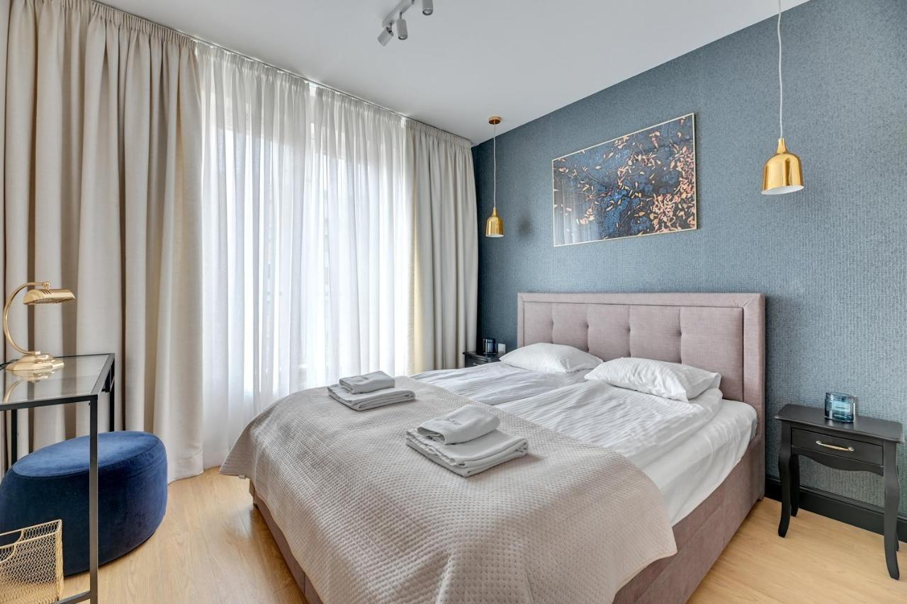 Dom & House - Apartments Old Town Tartaczna 格但斯克 外观 照片