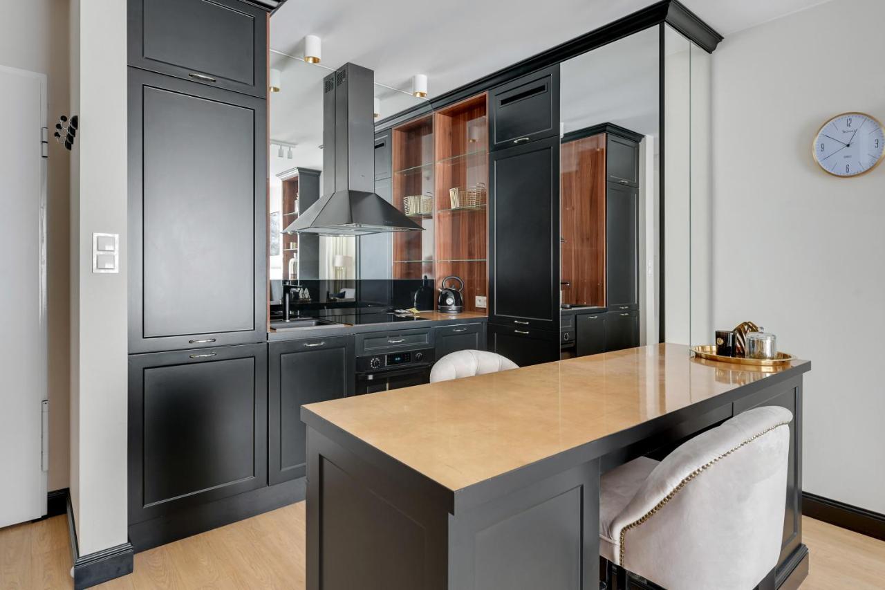 Dom & House - Apartments Old Town Tartaczna 格但斯克 外观 照片