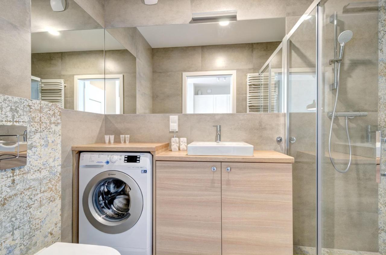 Dom & House - Apartments Old Town Tartaczna 格但斯克 外观 照片