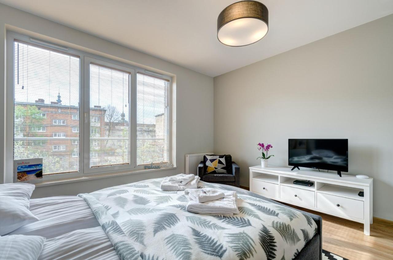 Dom & House - Apartments Old Town Tartaczna 格但斯克 外观 照片